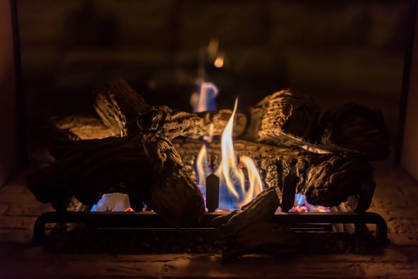 Gas logs on fire
